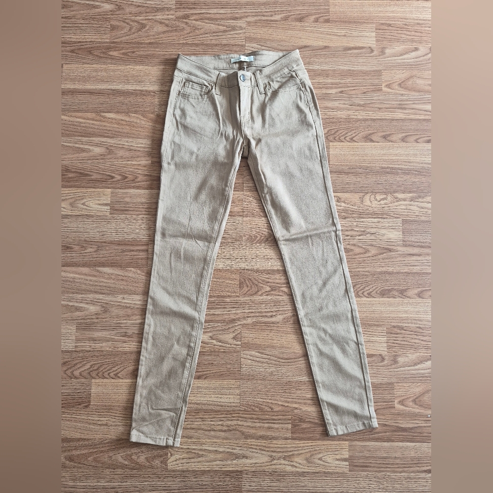 Eunina Women's Tan Pants